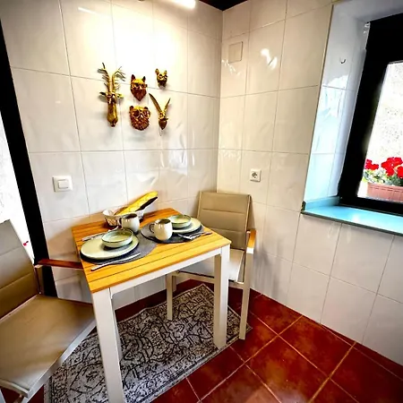 Morning Star - St Ignatius House בית נופש *