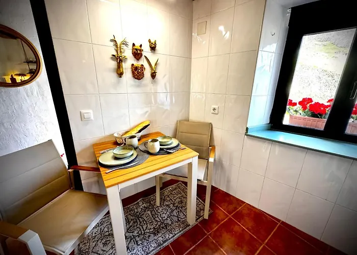 Morning Star - St Ignatius House Holiday home *